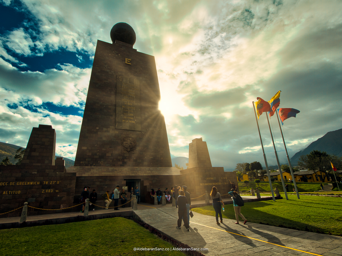 Monumento Mitad del Mundo, Quito, Ecuador - © Aldebaran Sanz