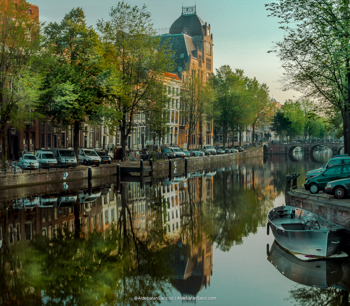 Reflejos en los canales de Amsterdam, Paises Bajos. Paisaje. © Aldebaran Sanz